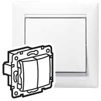 Выключатель 2-кл. СП Valena 10А IP31 механизм бел. (DIY-упак.) IEK 694265
